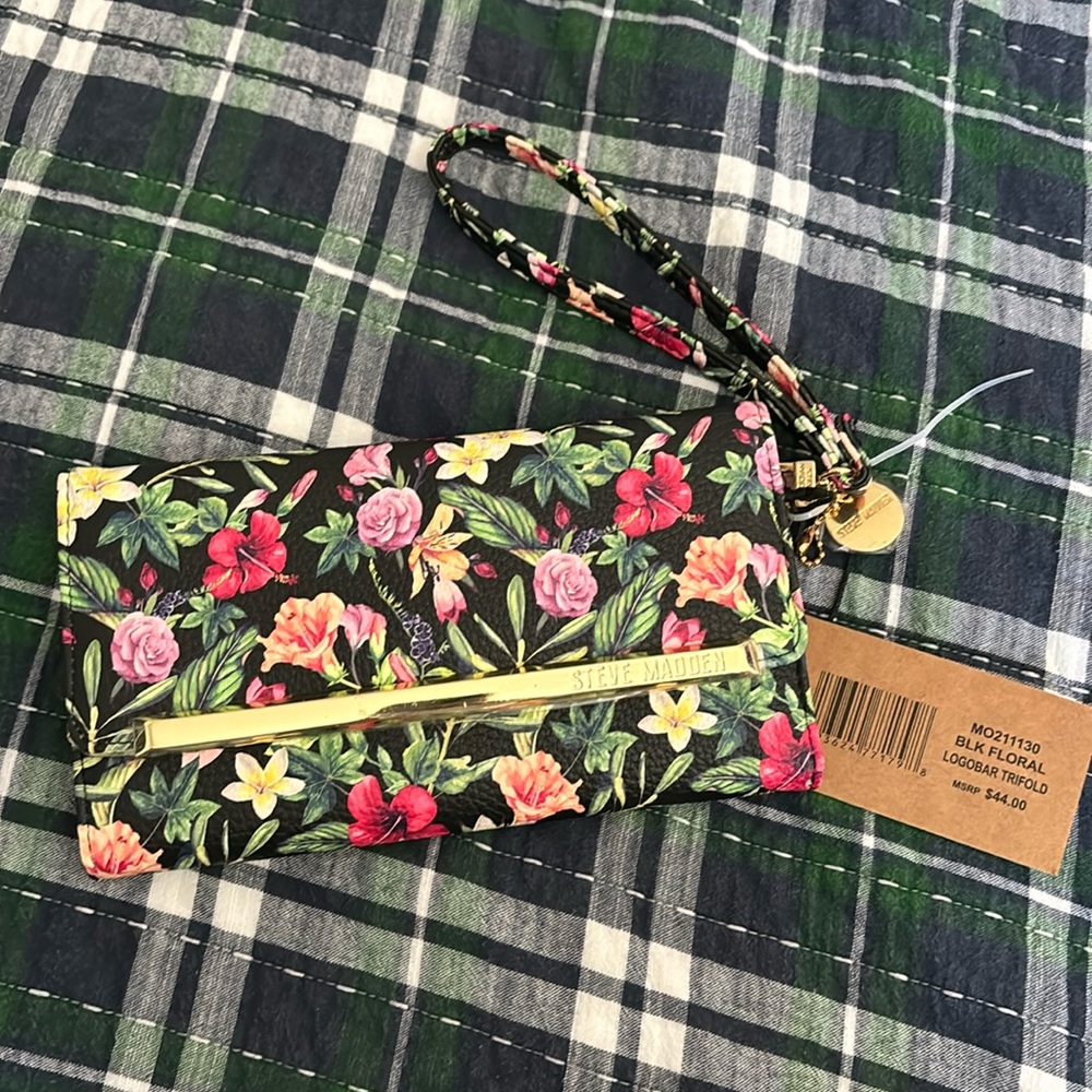 Steve Madden Floral Wallet Wristlet